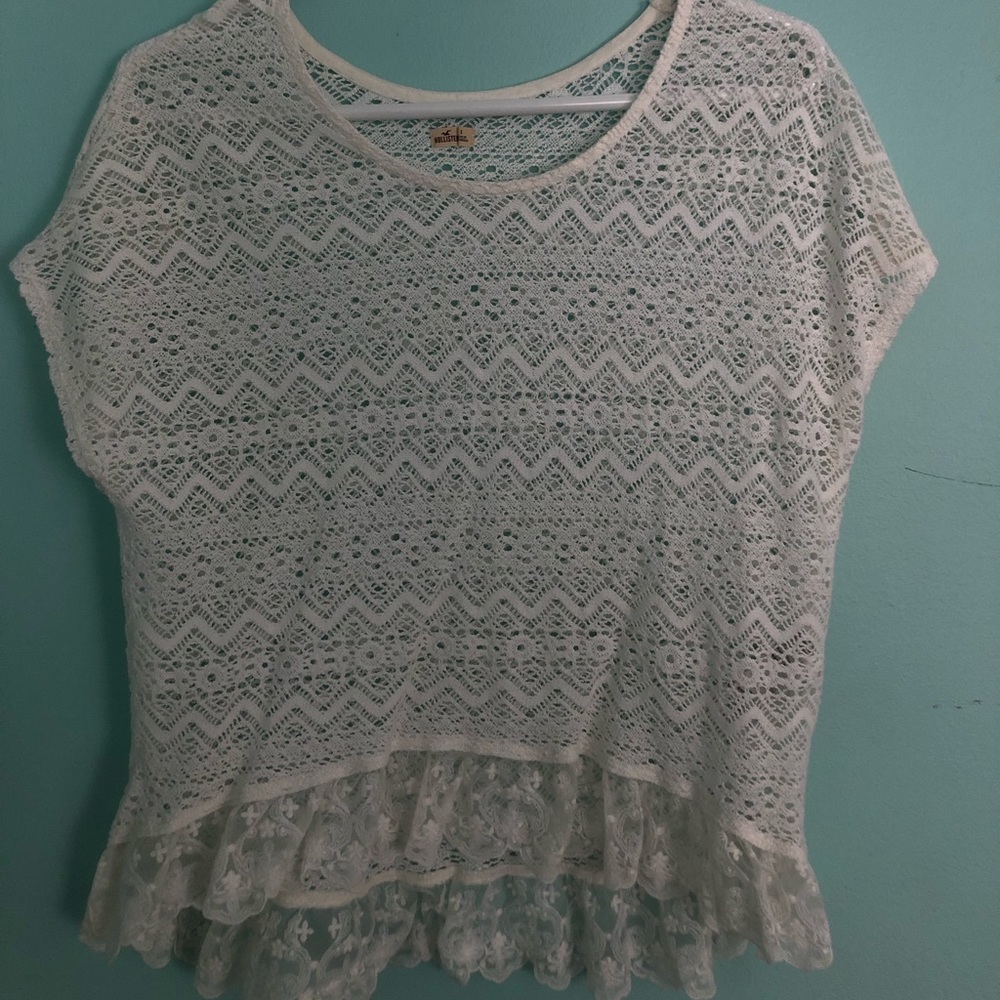 Short sleeve flowy white shirt